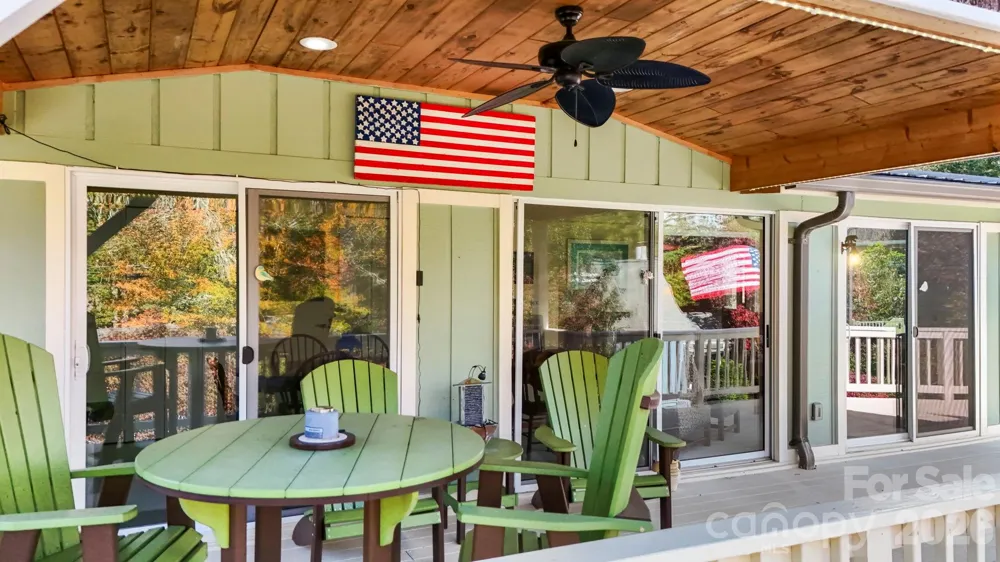 228 Snowshoe Loop Newland, NC 28657