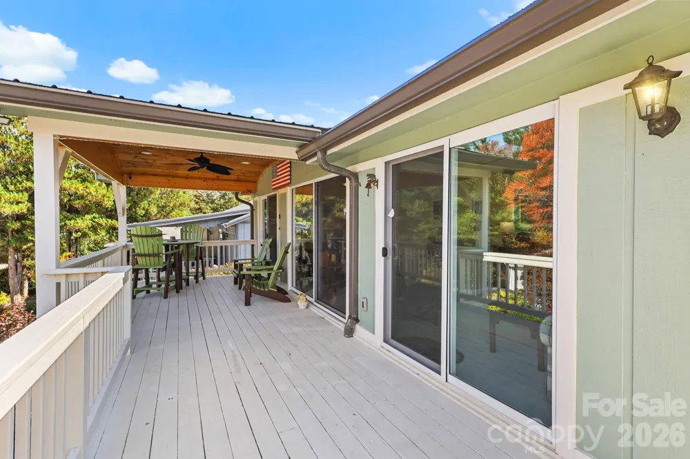 228 Snowshoe Loop Newland, NC 28657