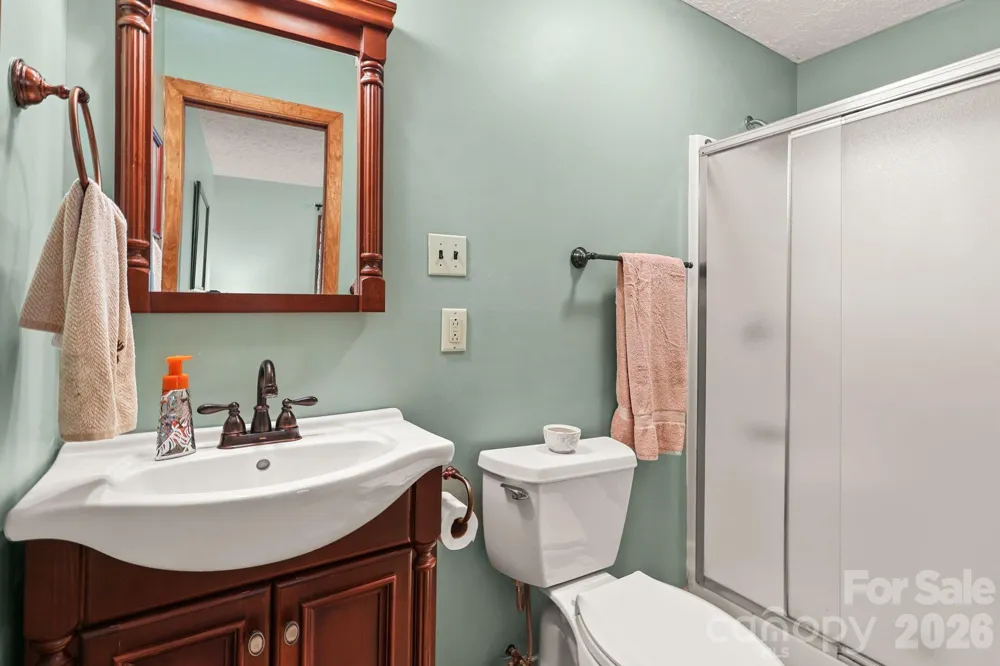 228 Snowshoe Loop Newland, NC 28657