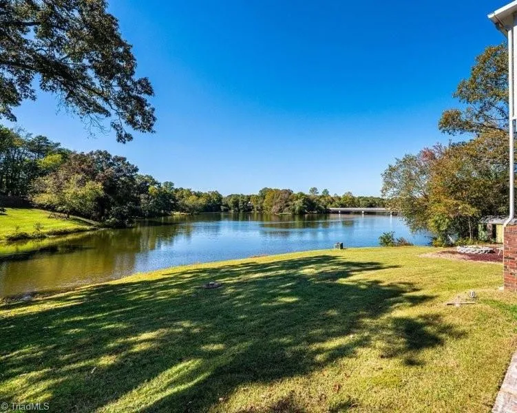 10 Riverview Circle Granite Falls, NC 28630