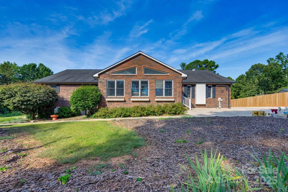 3132 Fox Den Circle Iron Station, NC 28080