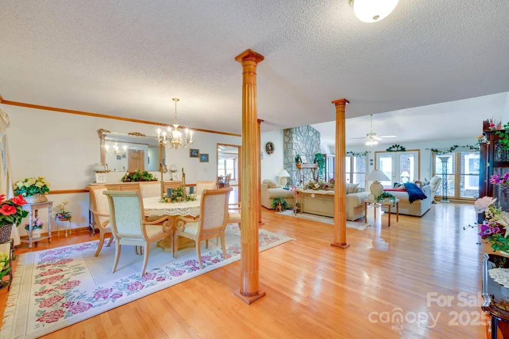 3132 Fox Den Circle Iron Station, NC 28080