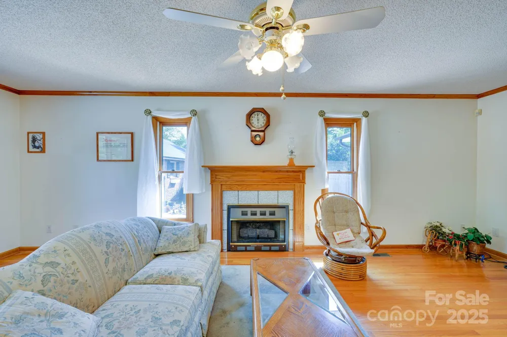 3132 Fox Den Circle Iron Station, NC 28080