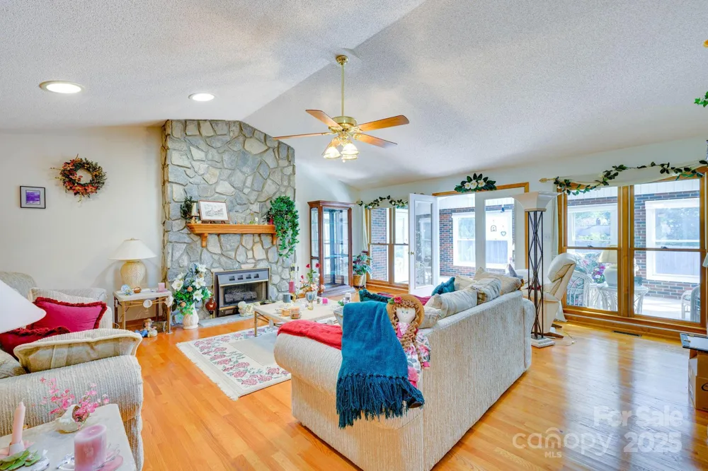 3132 Fox Den Circle Iron Station, NC 28080
