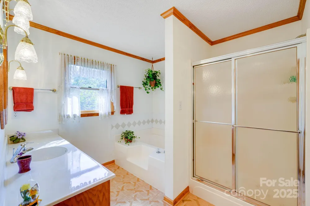 3132 Fox Den Circle Iron Station, NC 28080