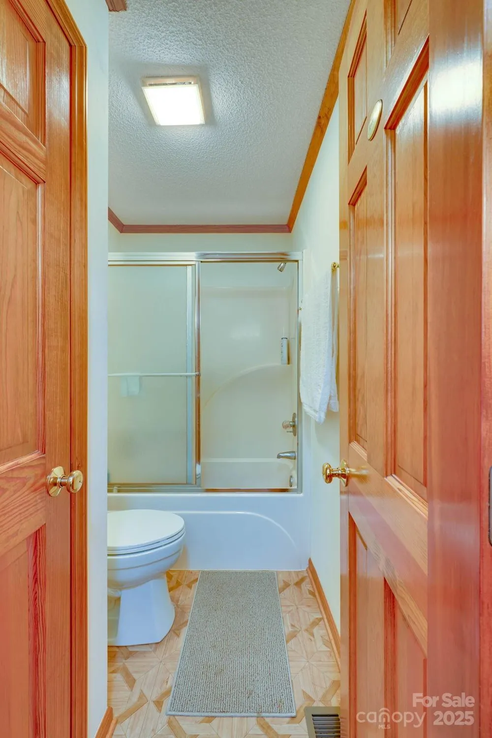 3132 Fox Den Circle Iron Station, NC 28080