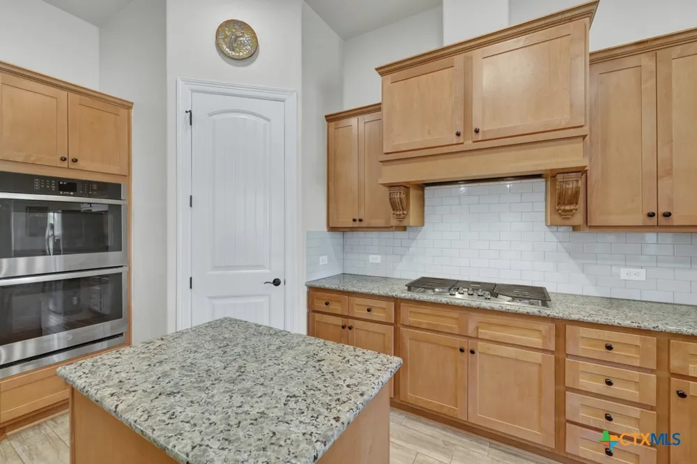 1987 Appellation New Braunfels, TX 78132