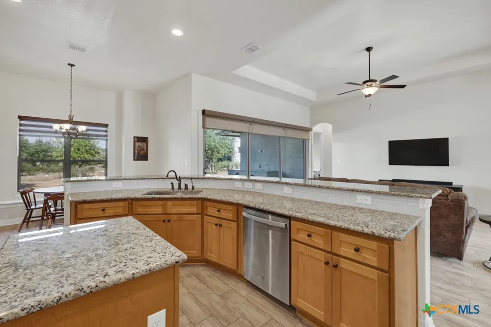 1987 Appellation New Braunfels, TX 78132