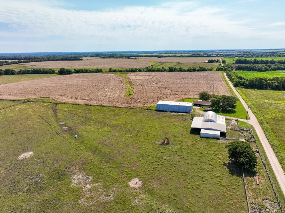 County Road 4055 Whitewright, TX 75491