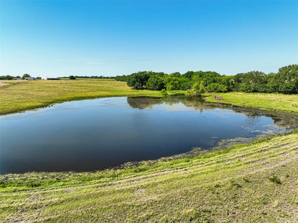 County Road 4055 Whitewright, TX 75491