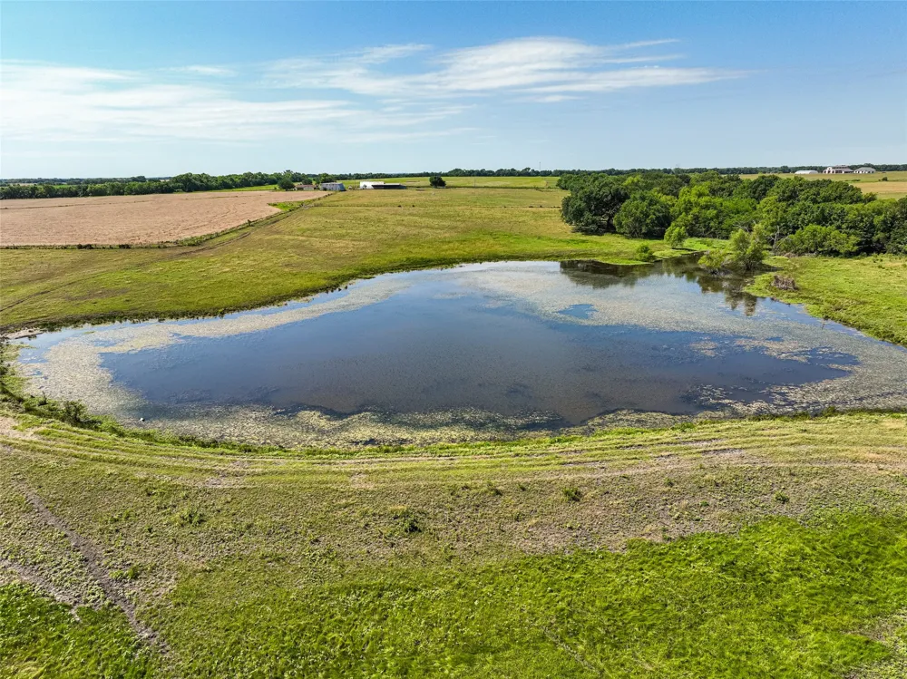 County Road 4055 Whitewright, TX 75491