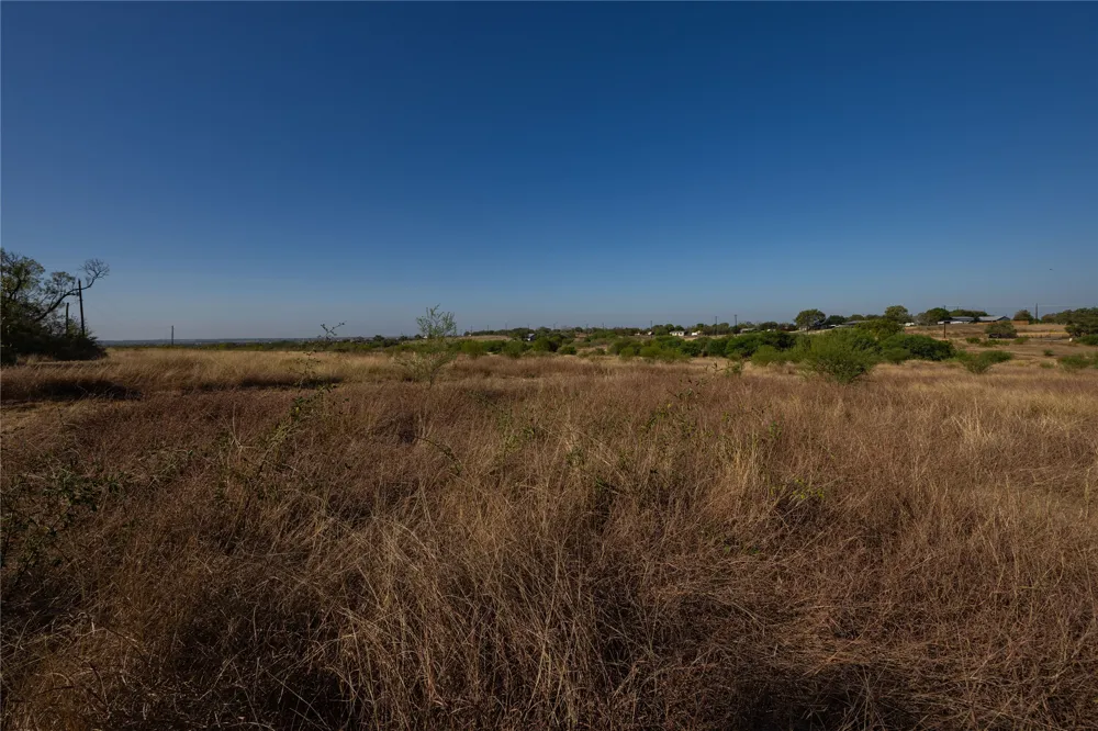 6868 Pfeil Road Schertz, TX 78154