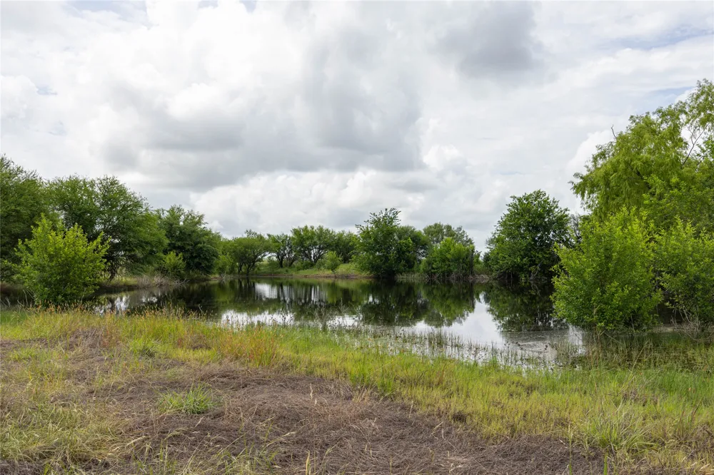 6868 Pfeil Road Schertz, TX 78154