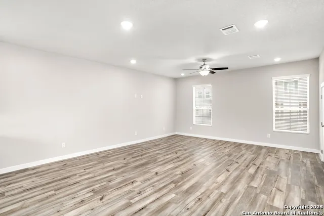 21531 SIR WALTER San Antonio, TX 78256