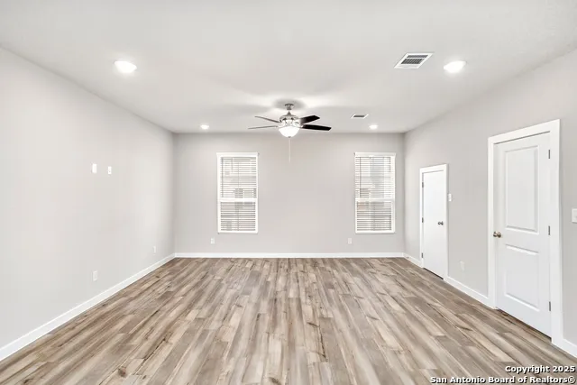 21531 SIR WALTER San Antonio, TX 78256