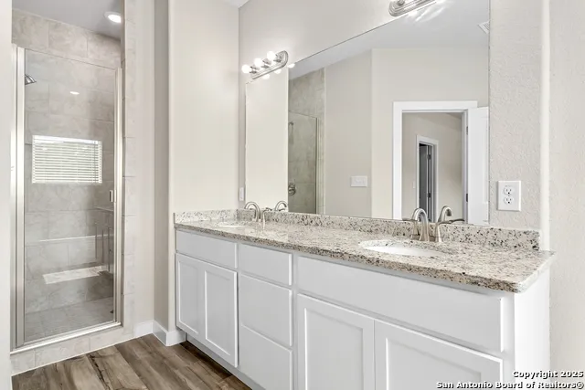 21531 SIR WALTER San Antonio, TX 78256
