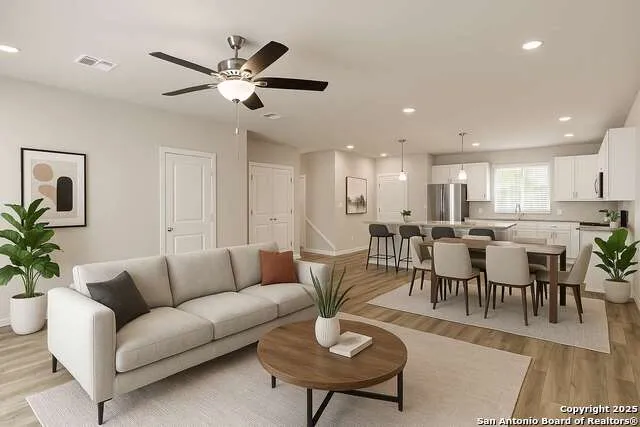 21531 SIR WALTER San Antonio, TX 78256