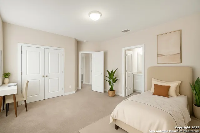 21531 SIR WALTER San Antonio, TX 78256