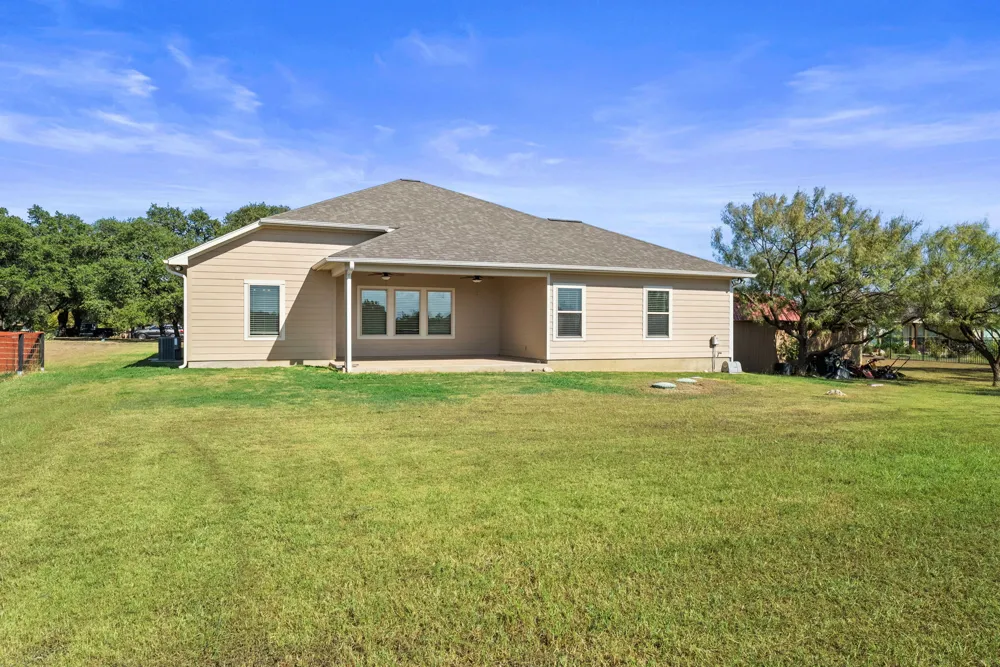 104 Estrella Lane Bertram, TX 78605