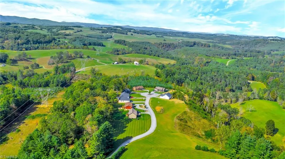 379 Turtle Ridge Road Sparta, NC 28675