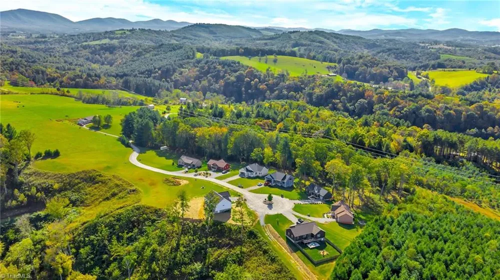 379 Turtle Ridge Road Sparta, NC 28675