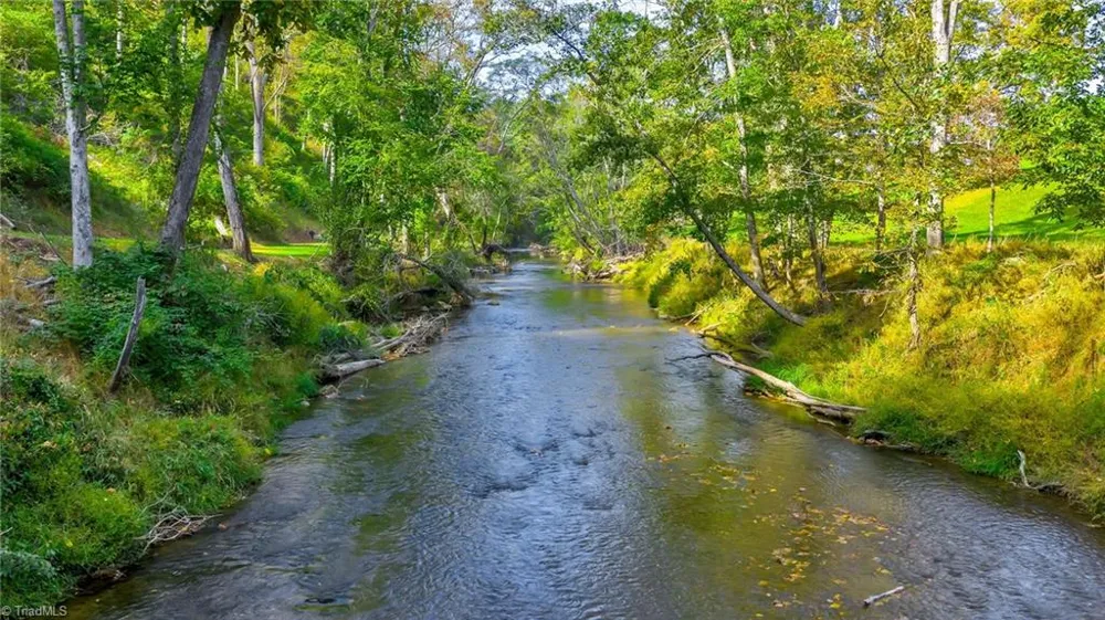 379 Turtle Ridge Road Sparta, NC 28675