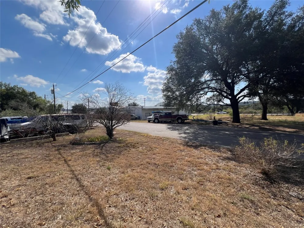 4307 Cottonwood Drive Cottonwood Shores, TX 78657
