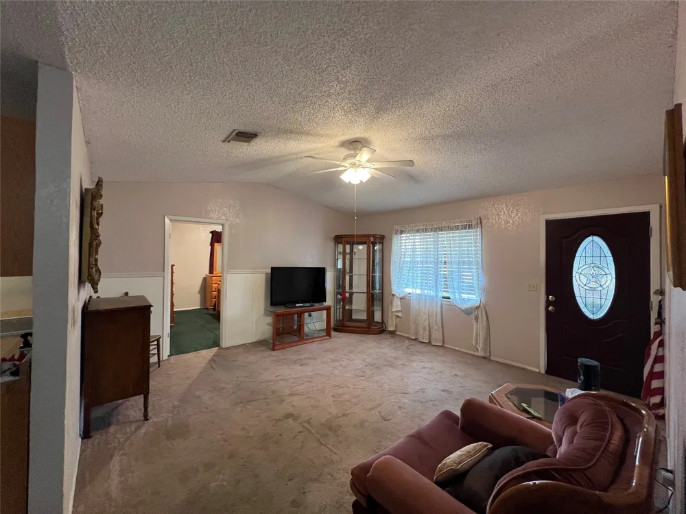4307 Cottonwood Drive Cottonwood Shores, TX 78657