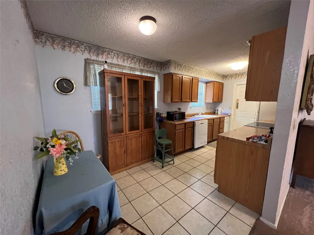 4307 Cottonwood Drive Cottonwood Shores, TX 78657
