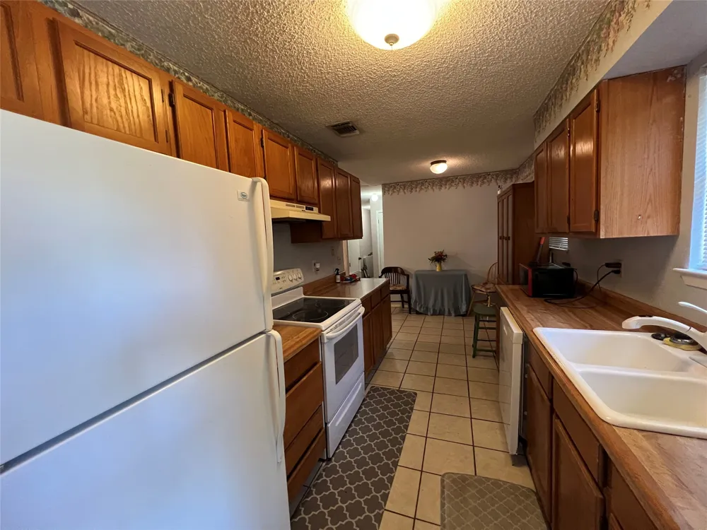 4307 Cottonwood Drive Cottonwood Shores, TX 78657