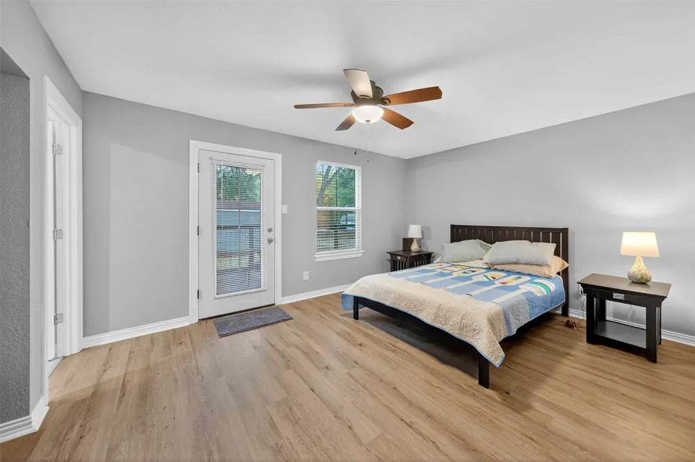 128 Armada Loop Payne Springs, TX 75156