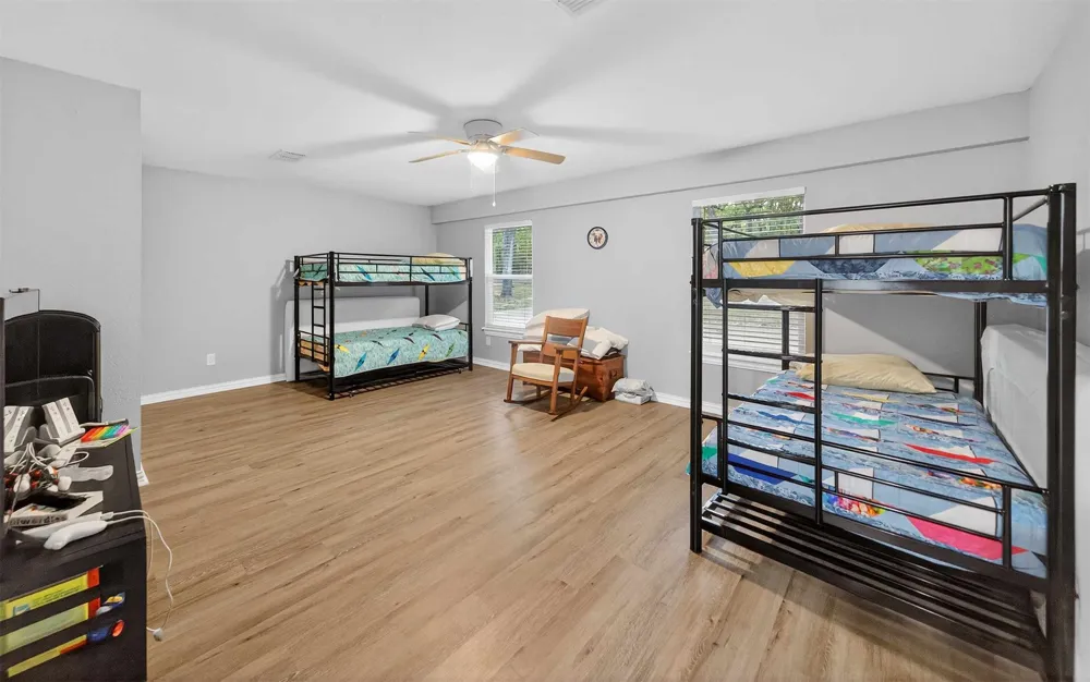 128 Armada Loop Payne Springs, TX 75156