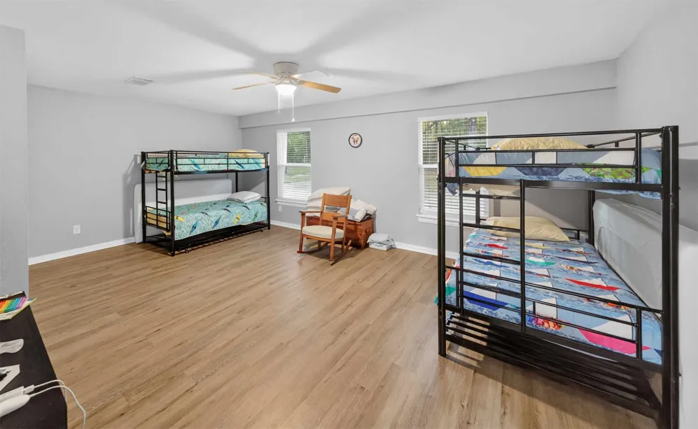 128 Armada Loop Payne Springs, TX 75156