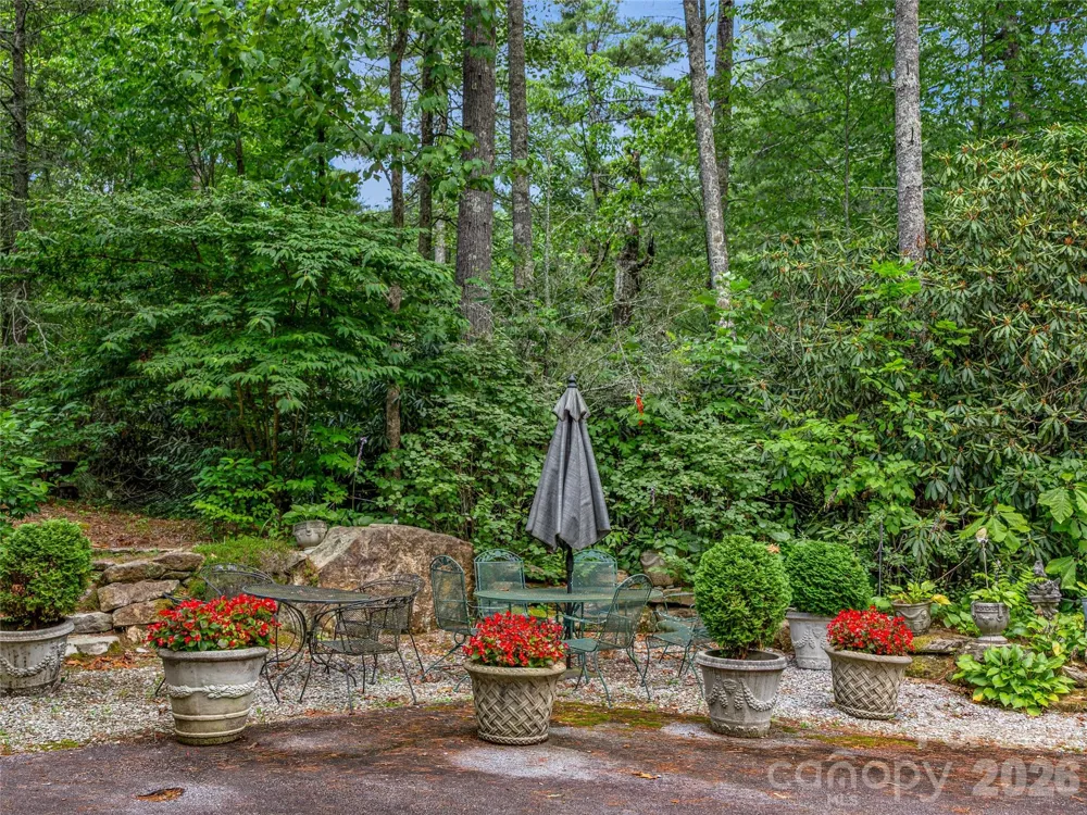 69 Dogwood Branch Lane Zirconia, NC 28790