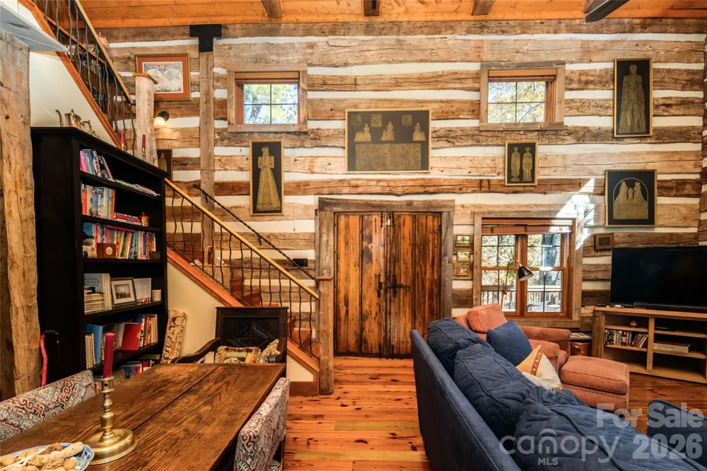 69 Dogwood Branch Lane Zirconia, NC 28790