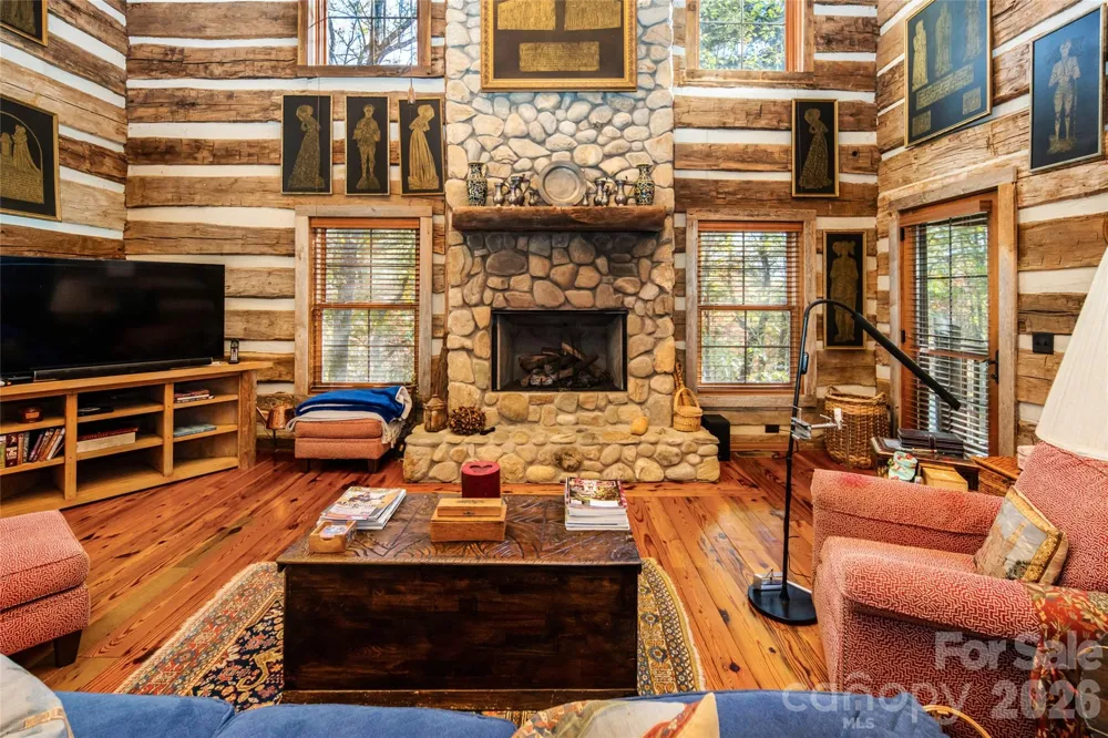 69 Dogwood Branch Lane Zirconia, NC 28790