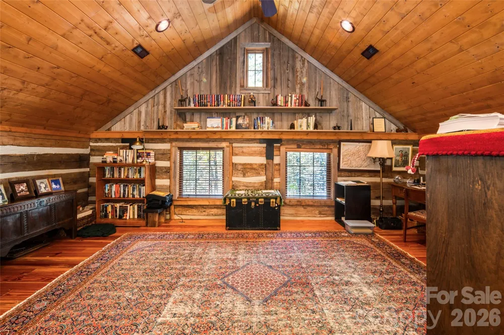 69 Dogwood Branch Lane Zirconia, NC 28790