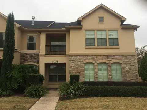 2038 Palm Forest Lane