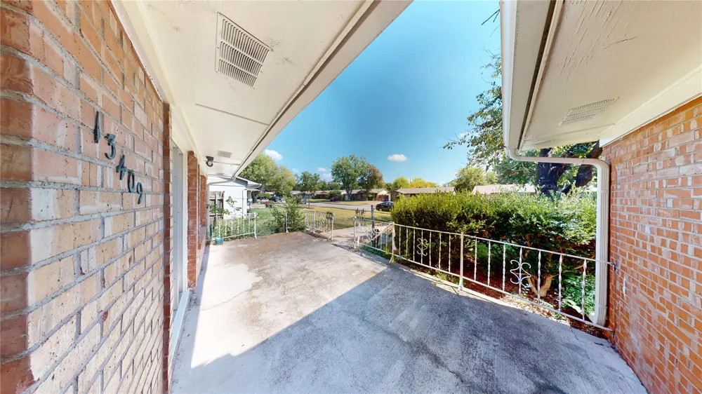 13409 Mount Castle Drive Farmers Branch, TX 75234