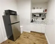 1923 E HENRY AVENUE Tampa, FL 33610