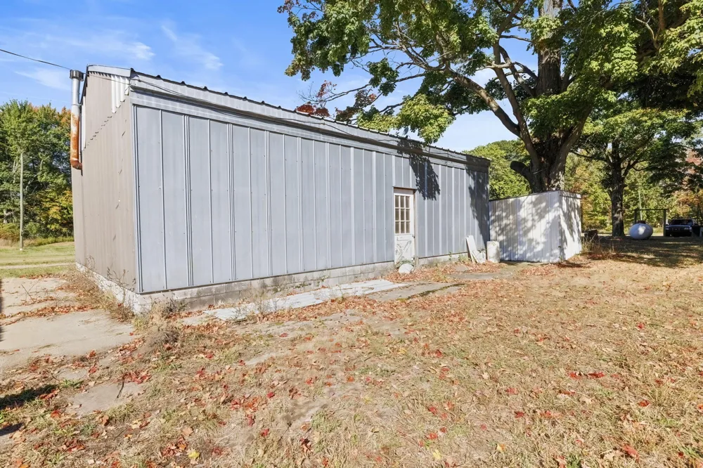 11160 Farina Road New Buffalo Township, MI 49117