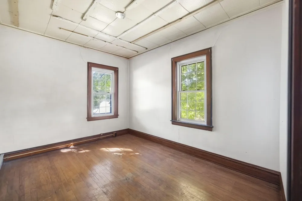 11160 Farina Road New Buffalo Township, MI 49117