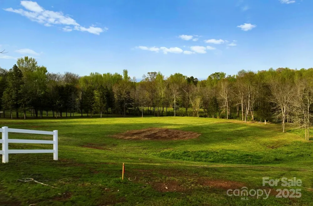 634 Patterson Farm Road Mooresville, NC 28115