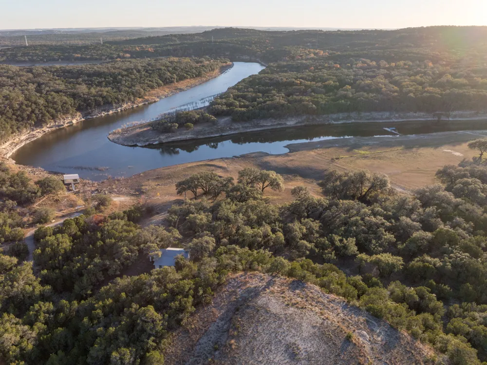 24105 Fm 1431 Marble Falls, TX 78654