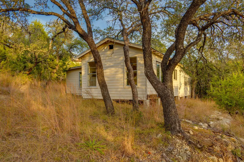 24105 Fm 1431 Marble Falls, TX 78654