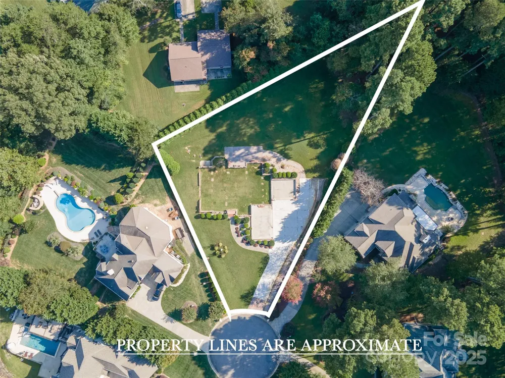 115 Misty Meadows Court Mooresville, NC 28117