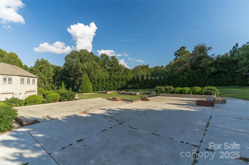 115 Misty Meadows Court Mooresville, NC 28117