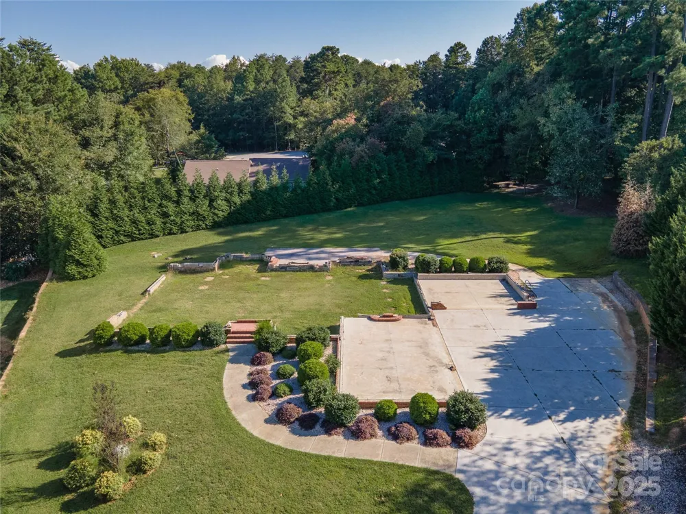 115 Misty Meadows Court Mooresville, NC 28117
