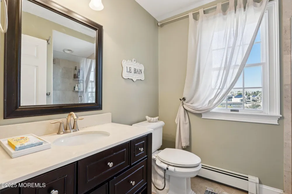 125 Route 35 S Mantoloking, NJ 08738