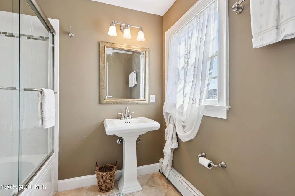 125 Route 35 S Mantoloking, NJ 08738